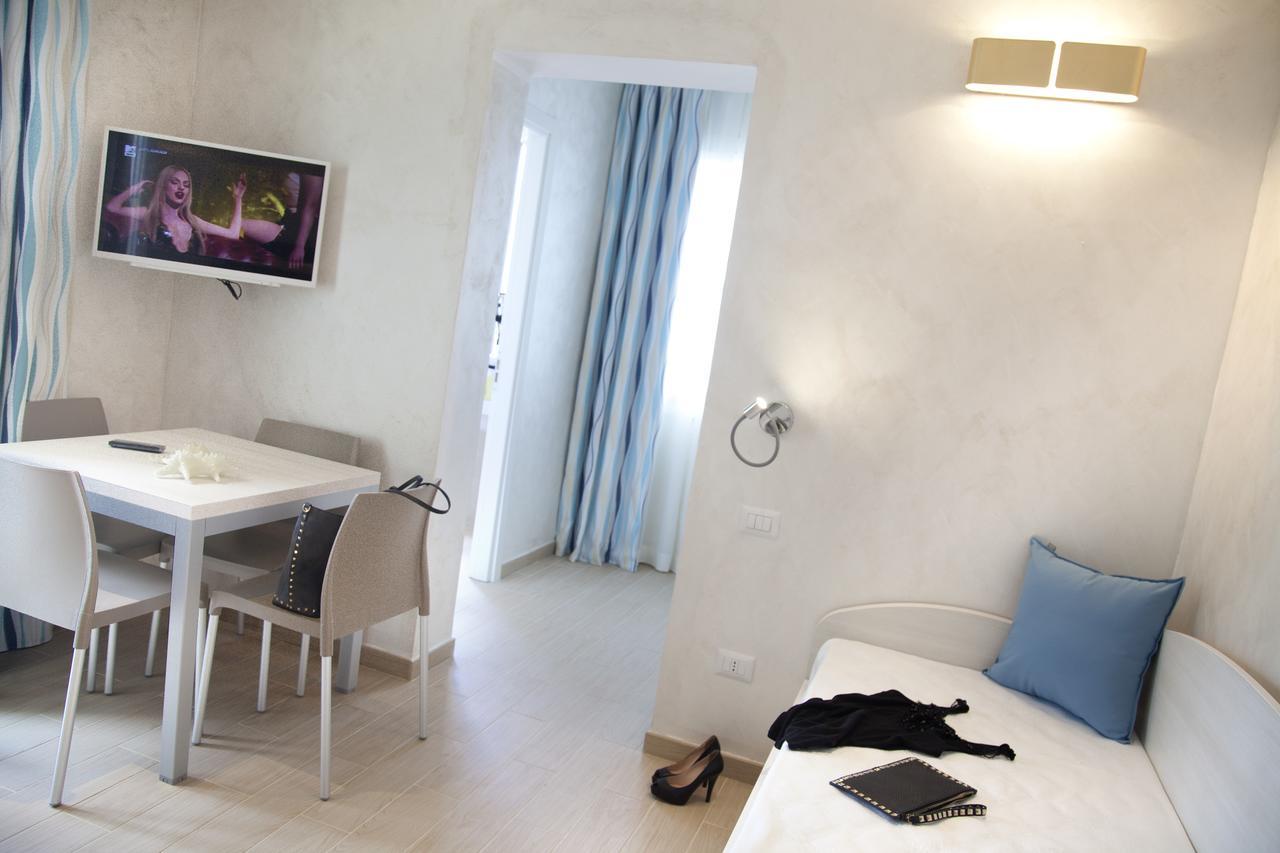 Marina Beach Suite Hotel Rimini Bagian luar foto