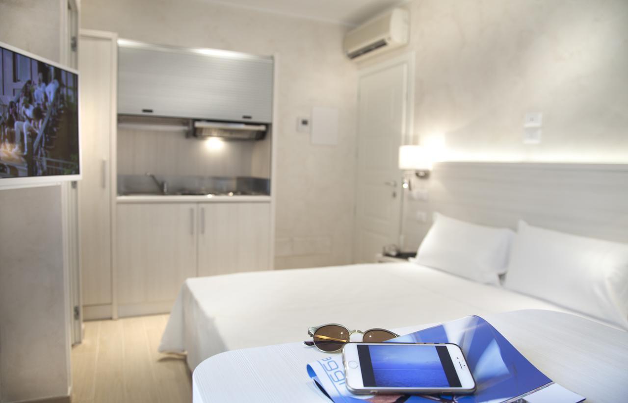 Marina Beach Suite Hotel Rimini Bagian luar foto