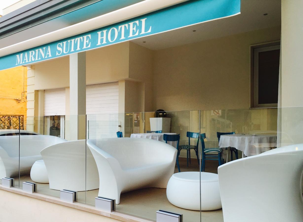 Marina Beach Suite Hotel Rimini Bagian luar foto