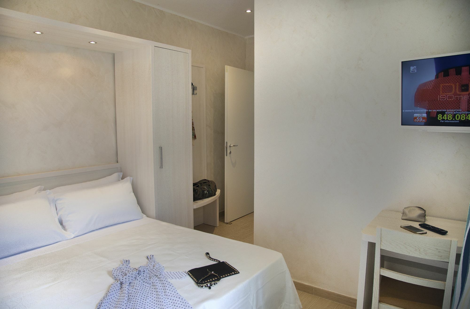 Marina Beach Suite Hotel Rimini Bagian luar foto