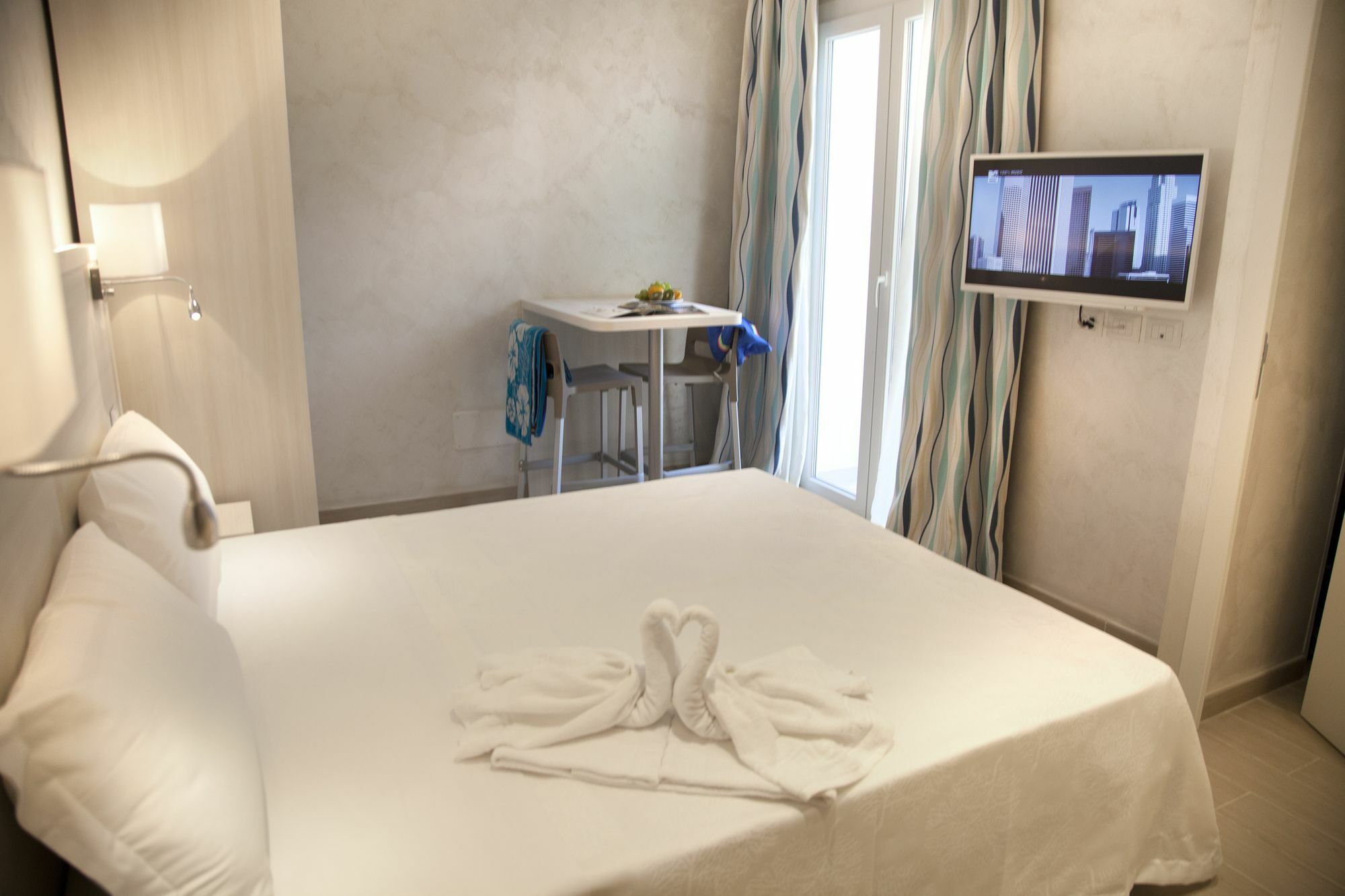 Marina Beach Suite Hotel Rimini Bagian luar foto