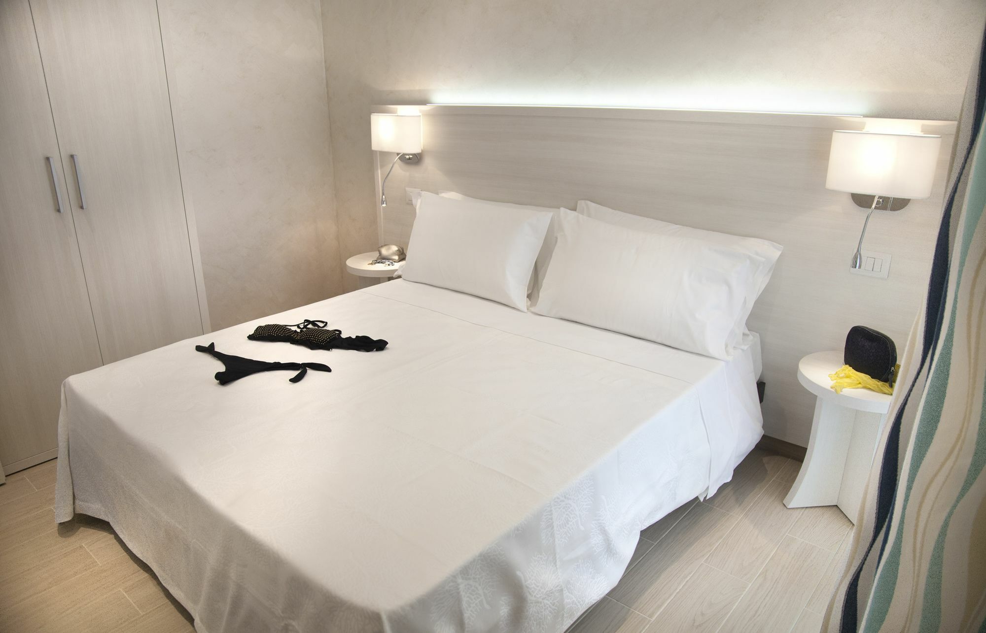 Marina Beach Suite Hotel Rimini Bagian luar foto
