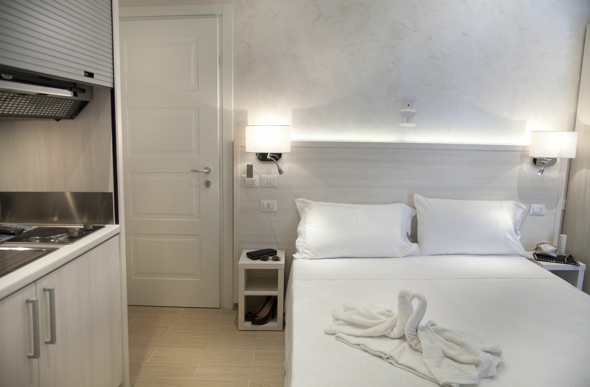 Marina Beach Suite Hotel Rimini Bagian luar foto